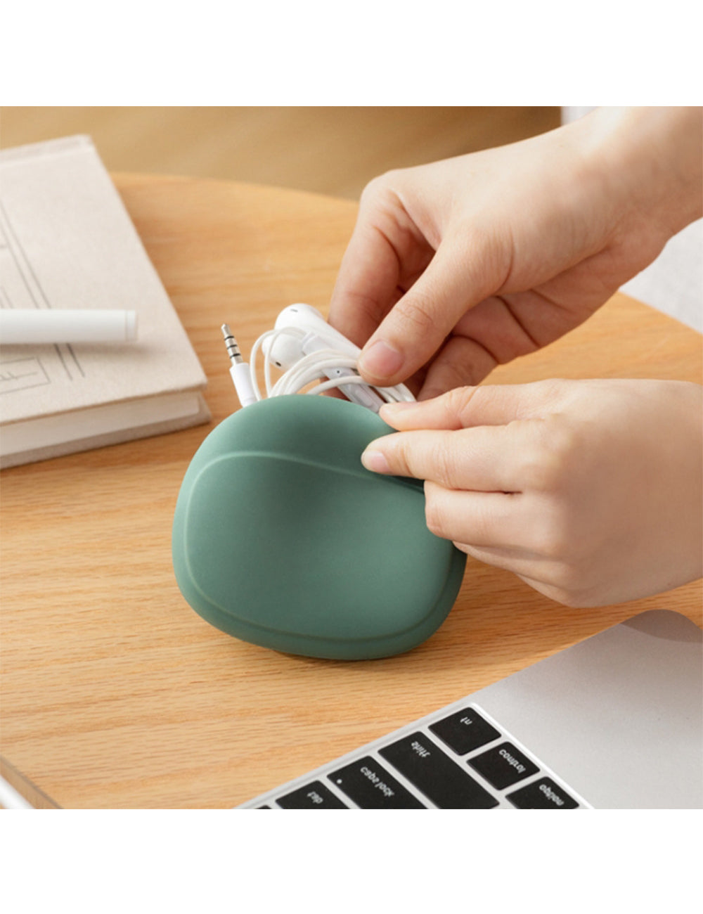 Custom Logo Silicone Headphone Storage Bag Protective Case | Premium Corporate Gifts and Custom Gifts